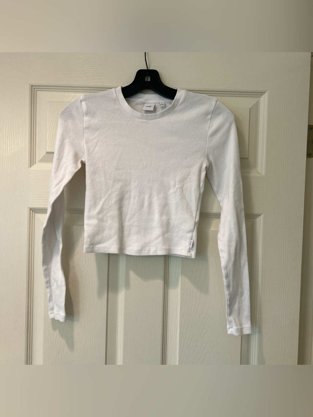 Aritzia White Ribbed Crewneck Top
